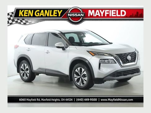 Certified 2022 Nissan Rogue SV FWD image 1
