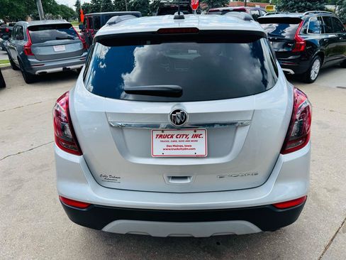 Used 2020 Buick Encore Preferred w/ Safety Package FWD image 4