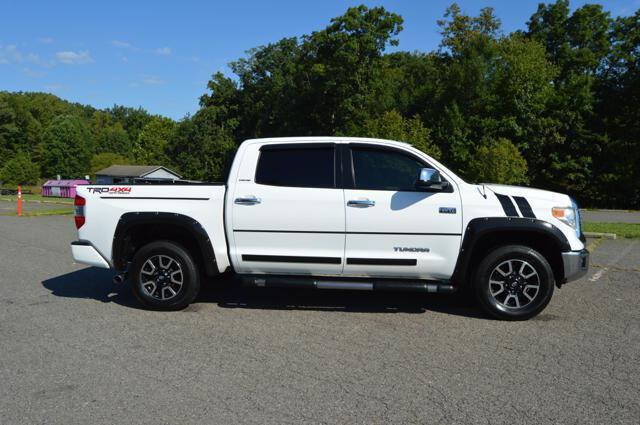 Used 2016 Toyota Tundra Limited w/ Limited Premium Package AWD/4WD image 56
