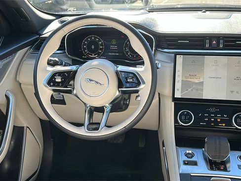 Used 2025 Jaguar F-PACE R-Dynamic S image 24
