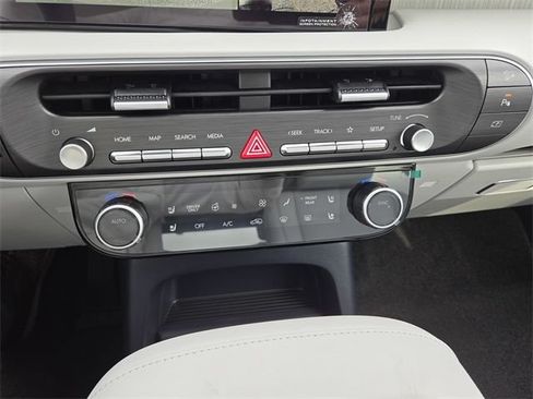 Used 2026 Hyundai Palisade Calligraphy AWD/4WD image 24