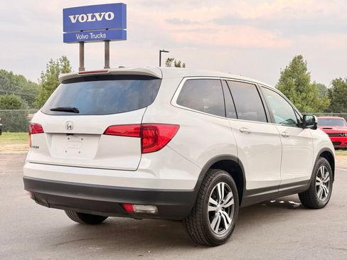 Used 2017 Honda Pilot EX-L image 6