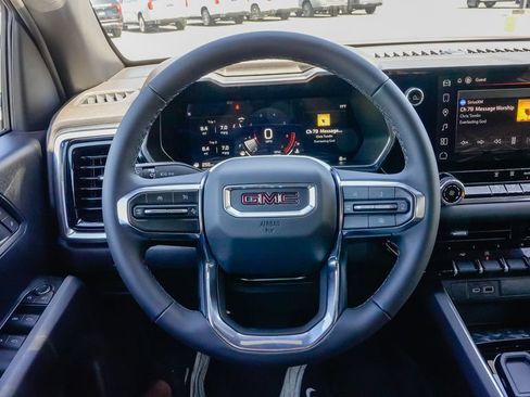 New 2026 GMC Canyon Elevation w/ Technology Package RWD image 16