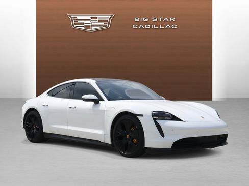 Used 2021 Porsche Taycan RWD image 7