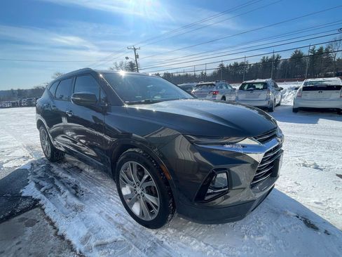 Used 2019 Chevrolet Blazer Premier w/ Sun and Wheels Package image 3