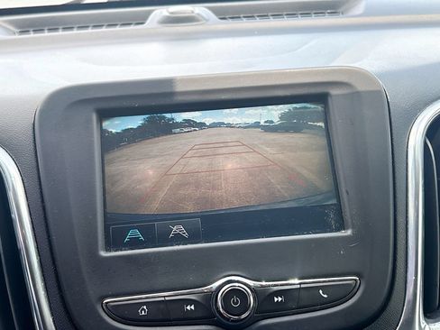 Used 2018 Chevrolet Equinox LS w/ LPO, Cargo Package FWD image 13