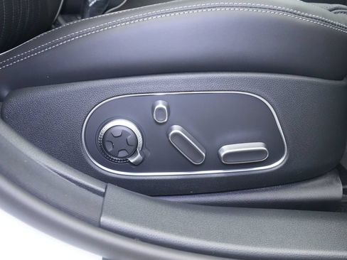 New 2026 Genesis G90 3.5T AWD/4WD image 32