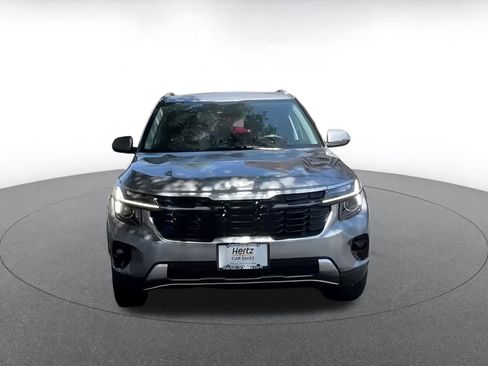 Used 2025 Kia Seltos S image 5