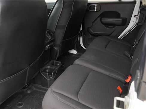 Used 2023 Jeep Wrangler Sport S image 10