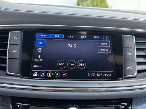 Certified 2022 Buick Enclave Premium AWD/4WD image 22