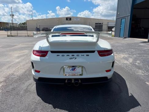 Used 2015 Porsche 911 GT3 w/ Sound Package Plus RWD image 68
