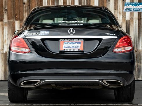 Used 2018 Mercedes-Benz C 300 4MATIC Sedan image 5