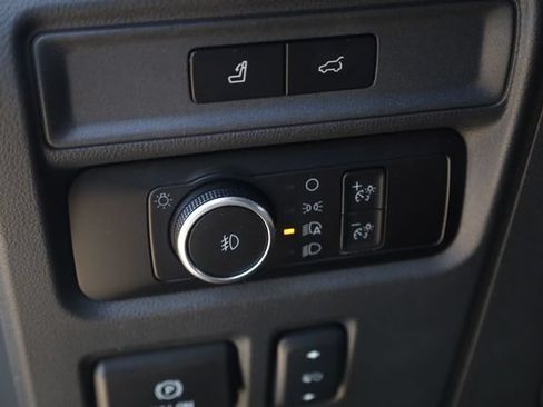 Used 2023 Ford Expedition Limited AWD/4WD image 11