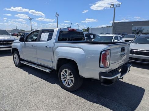 Used 2018 GMC Canyon SLT w/ Driver Alert Package image 5