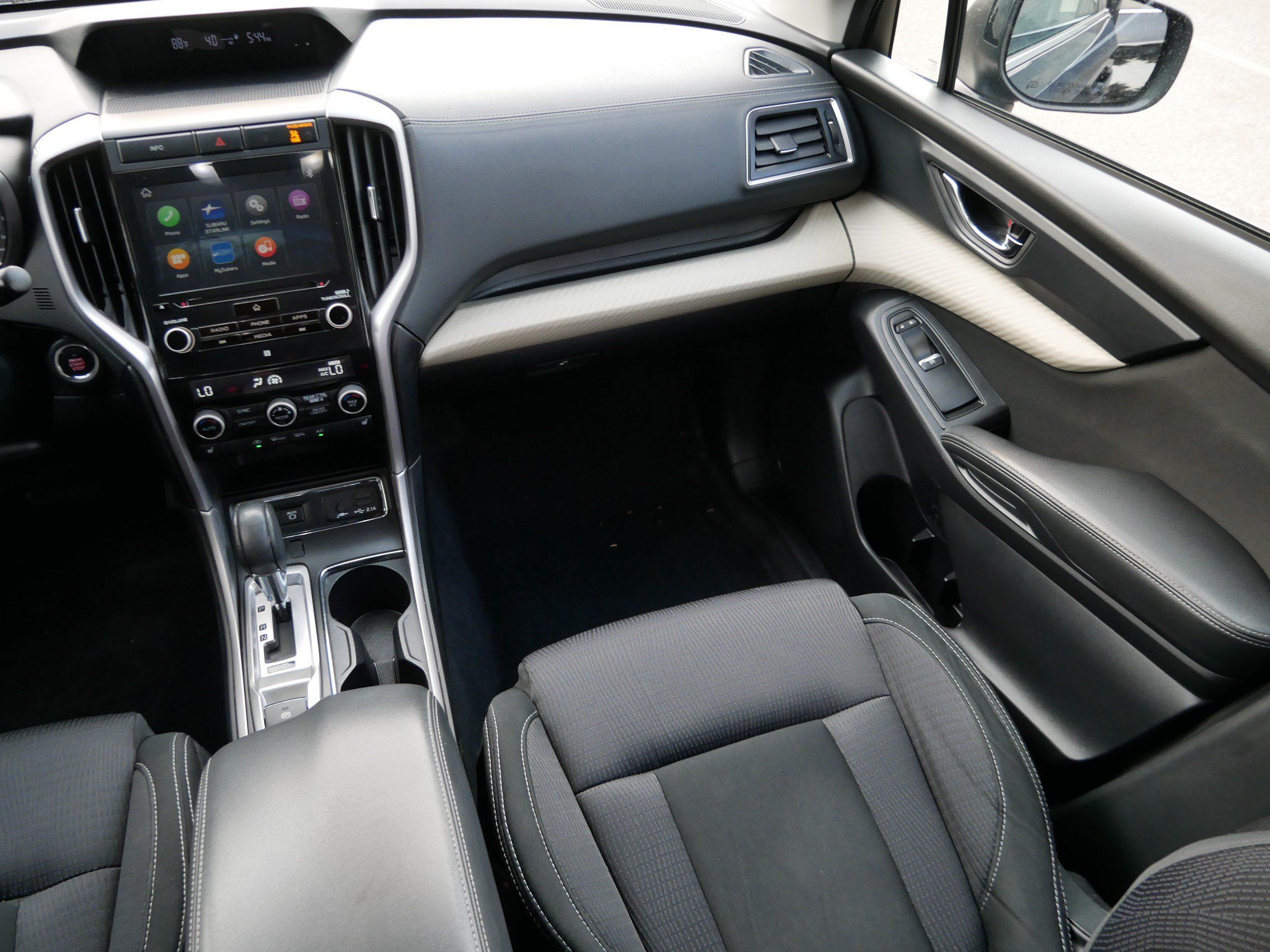 Used 2020 Subaru Ascent Premium w/ Convenience Package AWD/4WD image 11