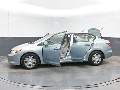 Used 2012 Honda Civic Hybrid Sedan image 50