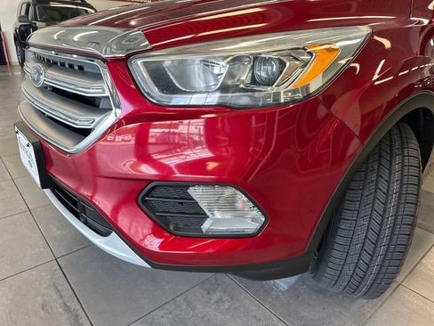 Used 2017 Ford Escape Titanium AWD/4WD image 17