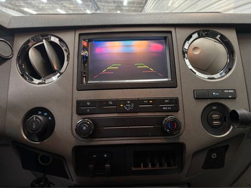 Used 2012 Ford F250 XLT w/ XLT Interior Pkg AWD/4WD image 20