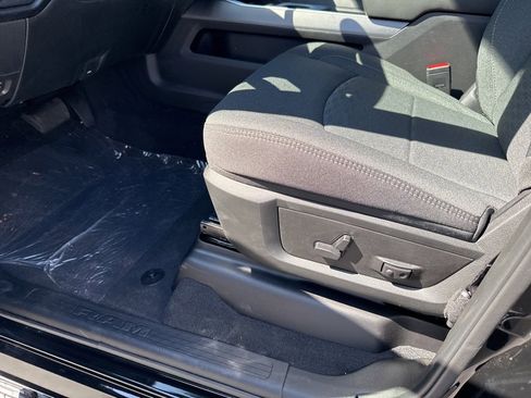 New 2025 RAM 2500 Big Horn image 19