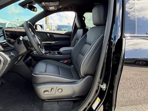 New 2026 Buick Enclave Sport Touring w/ Super Cruise Package FWD image 13