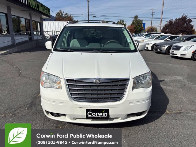 Used 2010 Chrysler Town & Country Touring FWD image 2