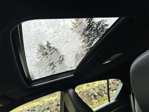 Used 2017 Lexus CT 200h image 15