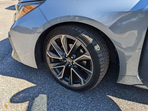 Used 2020 Toyota Corolla SE w/ SE Premium Package image 33