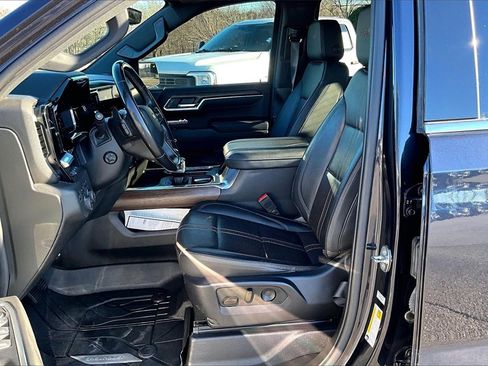 Used 2023 Chevrolet Silverado 1500 High Country w/ High Country Premium Package image 22