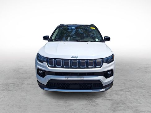 Used 2022 Jeep Compass Limited w/ Sun and Sound Group AWD/4WD image 2
