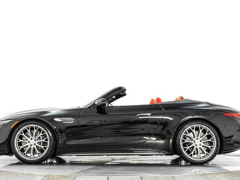 Used 2024 Mercedes-Benz SL 63 AMG 4MATIC image 6