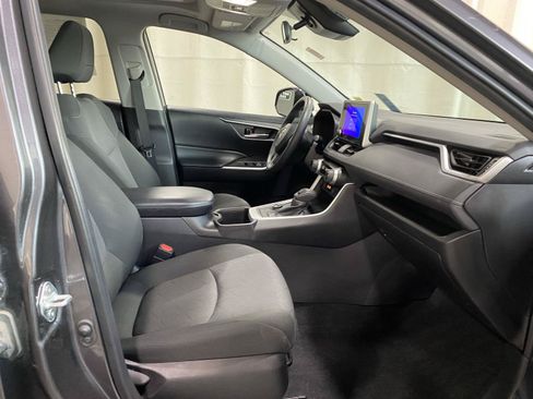 Certified 2024 Toyota RAV4 XLE w/ Convenience Package AWD/4WD image 11
