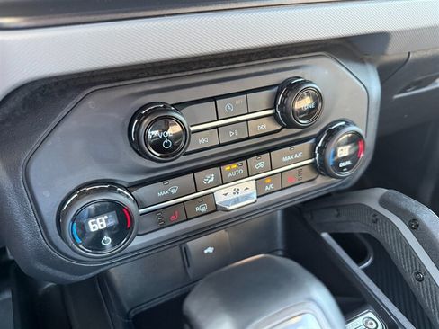 Used 2023 Ford Bronco Big Bend AWD/4WD image 18