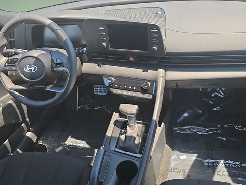 New 2026 Hyundai Elantra Sport FWD image 11