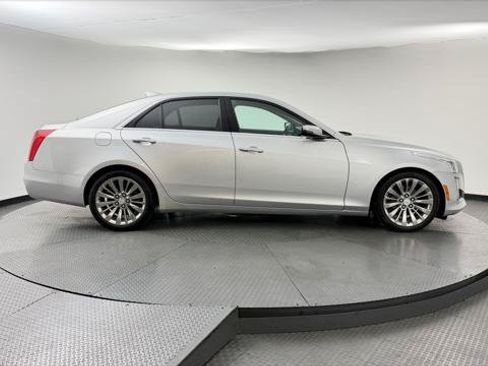 Used 2016 Cadillac CTS Luxury RWD image 9