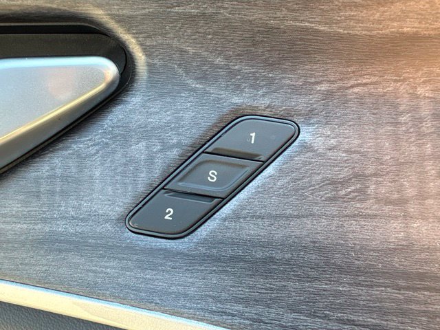 Used 2022 Jeep Grand Cherokee Limited 4xe w/ Luxury Tech Group II AWD/4WD image 29