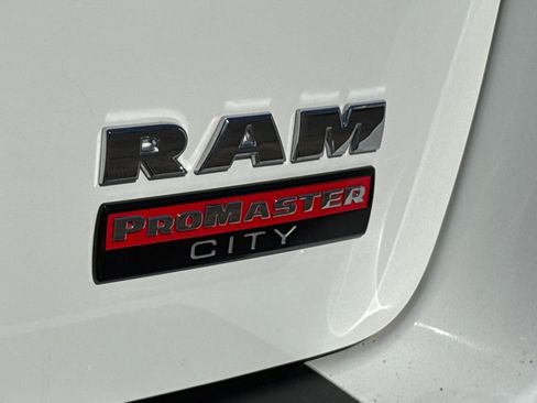 Used 2022 RAM ProMaster City Base image 11