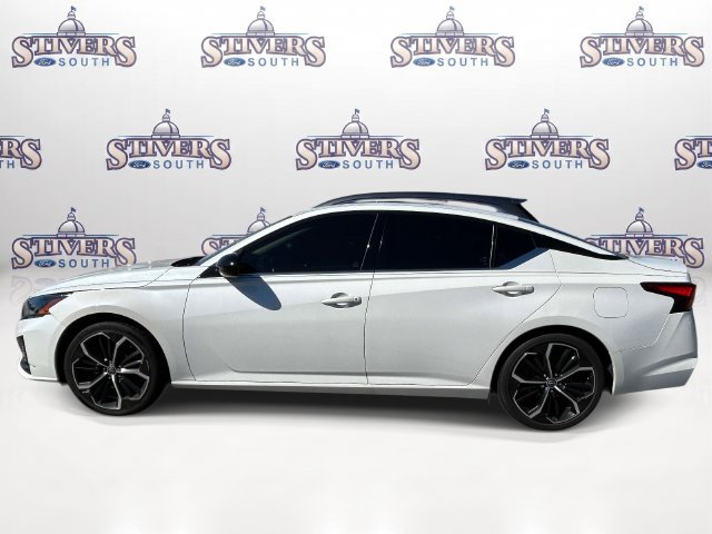 Used 2024 Nissan Altima 2.5 SR FWD image 5