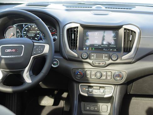 Used 2024 GMC Terrain Denali w/ Denali Premium Package image 20