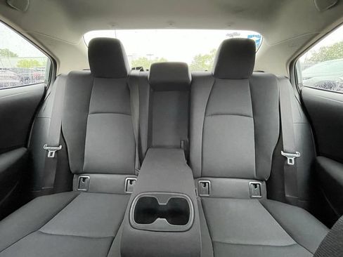 Used 2024 Toyota Corolla LE FWD image 29