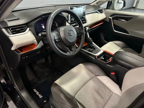 Used 2019 Toyota RAV4 Adventure w/ All Weather Liner Package AWD/4WD image 14