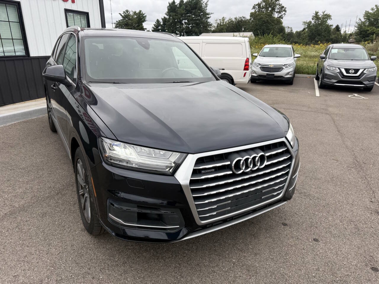 Used 2017 Audi Q7 3.0T Premium Plus AWD/4WD image 4