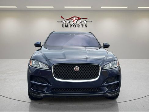 Used 2017 Jaguar F-PACE Prestige image 8