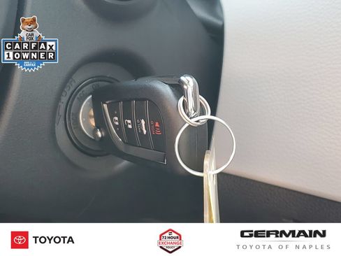 Used 2026 Toyota Corolla LE FWD image 33