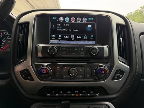 Used 2018 GMC Sierra 1500 SLT AWD/4WD image 14