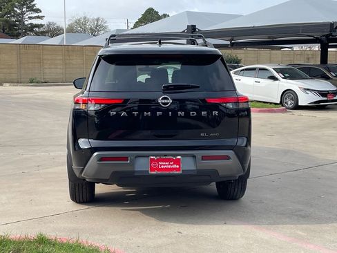 New 2026 Nissan Pathfinder SL AWD/4WD image 4