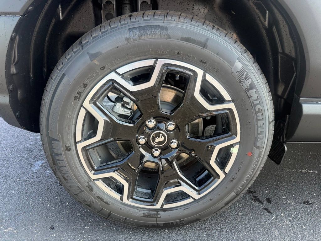 New 2026 Ford Bronco Sport Outer Banks w/ Outer Banks Tech Package+ AWD/4WD image 48