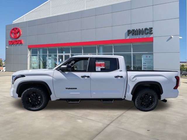 New 2026 Toyota Tundra SR5 w/ SR5 Convenience Package RWD image 5