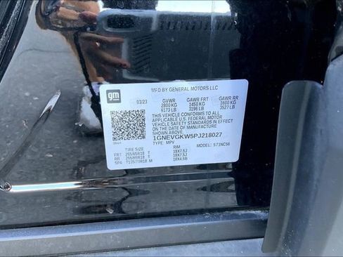 Used 2023 Chevrolet Traverse LT image 14