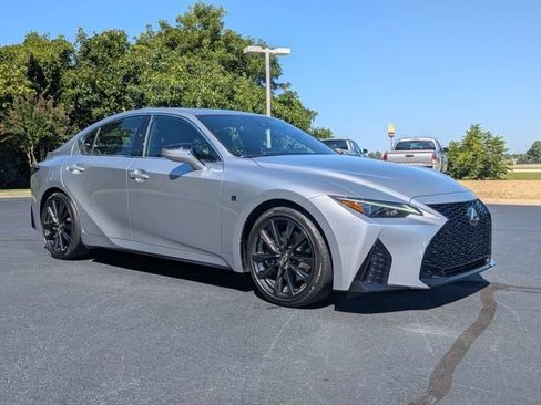 Used 2024 Lexus IS 350 F Sport RWD image 2