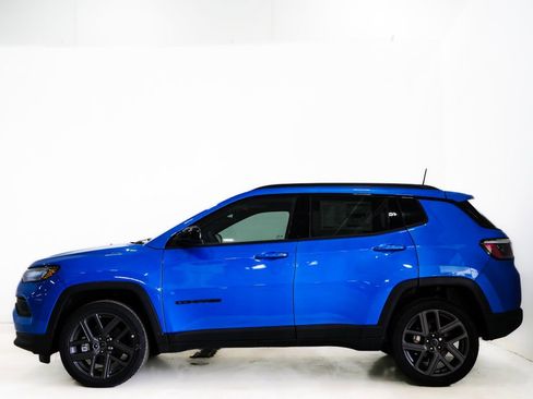New 2026 Jeep Compass Latitude image 5
